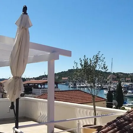 Apartment Leut Jezera